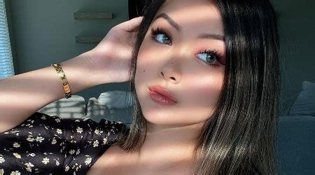 vicki li sexy|Vicki Li Height, Weight, Age, Body Statistics